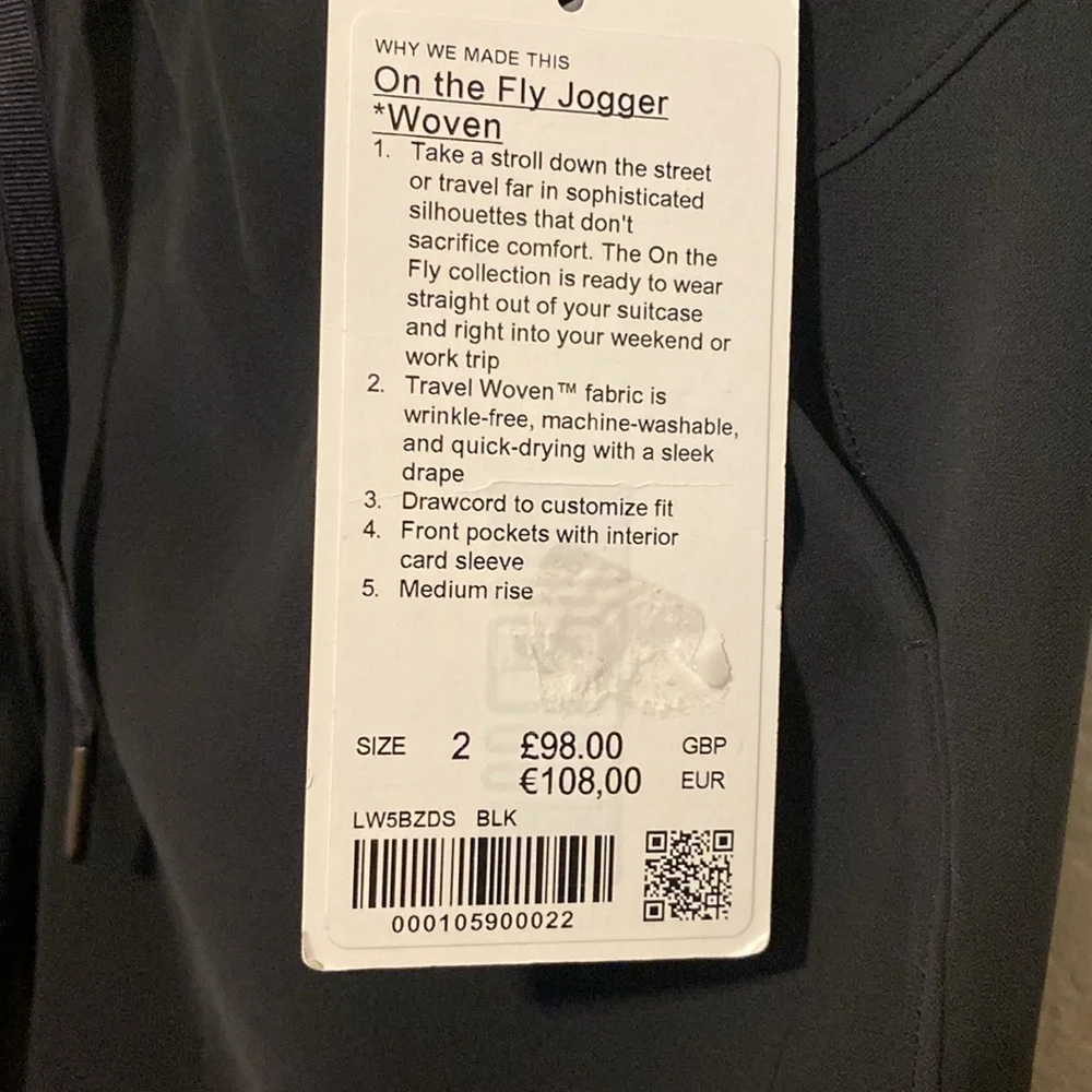 Brand new Lululemon On the fly jogger*woven - Picture 7 of 10